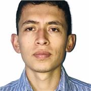 Entrenador personal con enfoque en condicion fisica